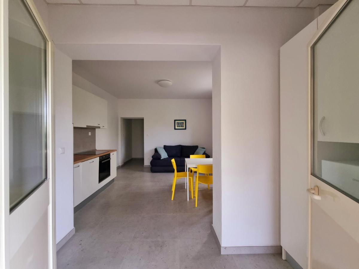 Apartments Iskra Duce Exterior photo